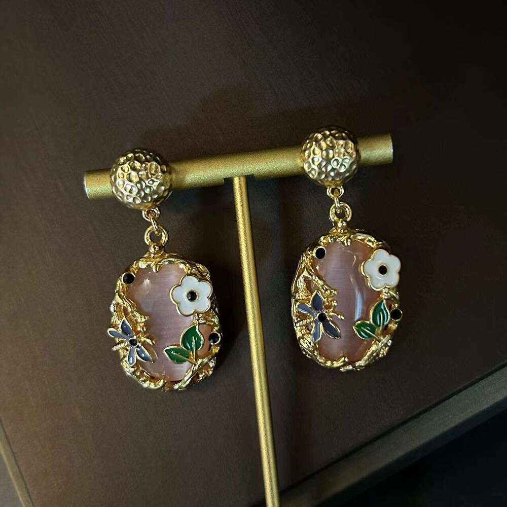 New Chinese Style Enamel Flower Bee Cat Eye Necklace Earrings Fresh Sweet Ear Vintage Jewelry Set