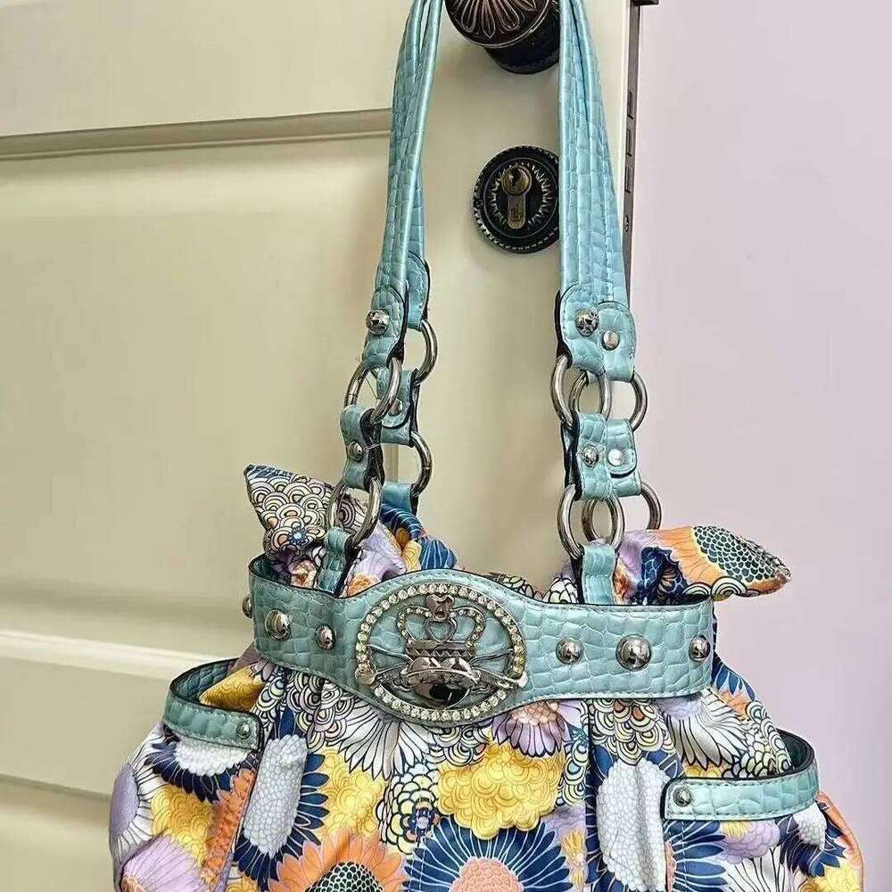 New Y2k Sweet And Cool Hot Girl Style Rivet Motorcycle Women's Large Saddle Crossbody Tote Bag