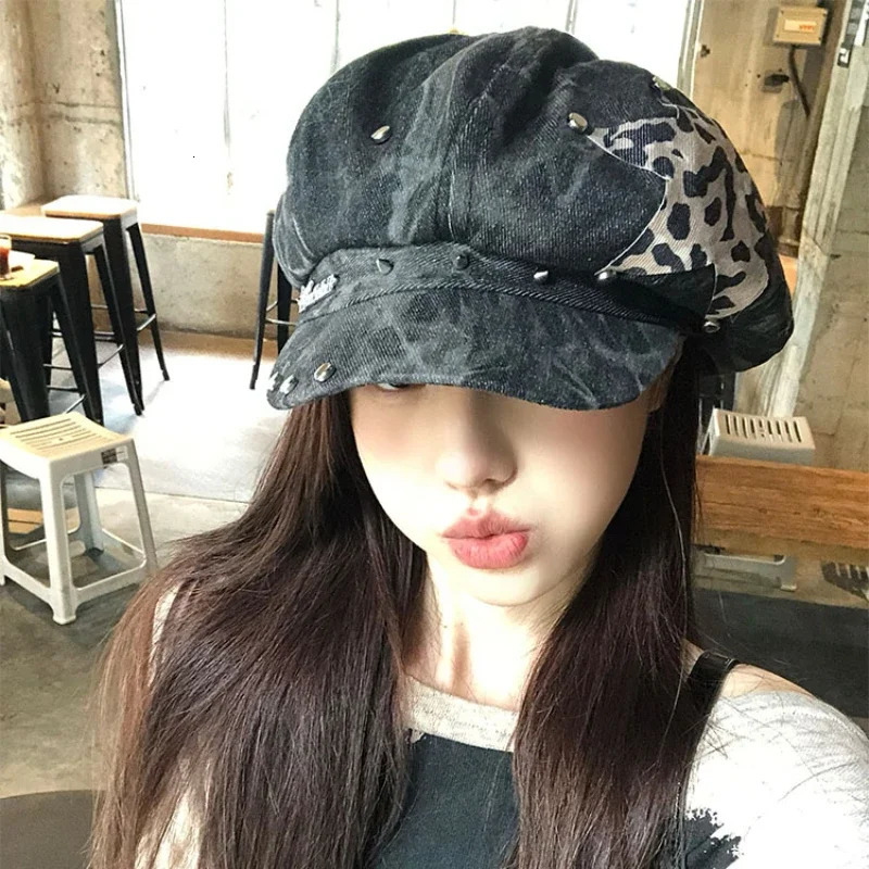 American Punk Style Rivet Star n Octagonal Hats for Women Spring and Autumn Casual Versatile Retro Washed Denim Berets Cap 250729