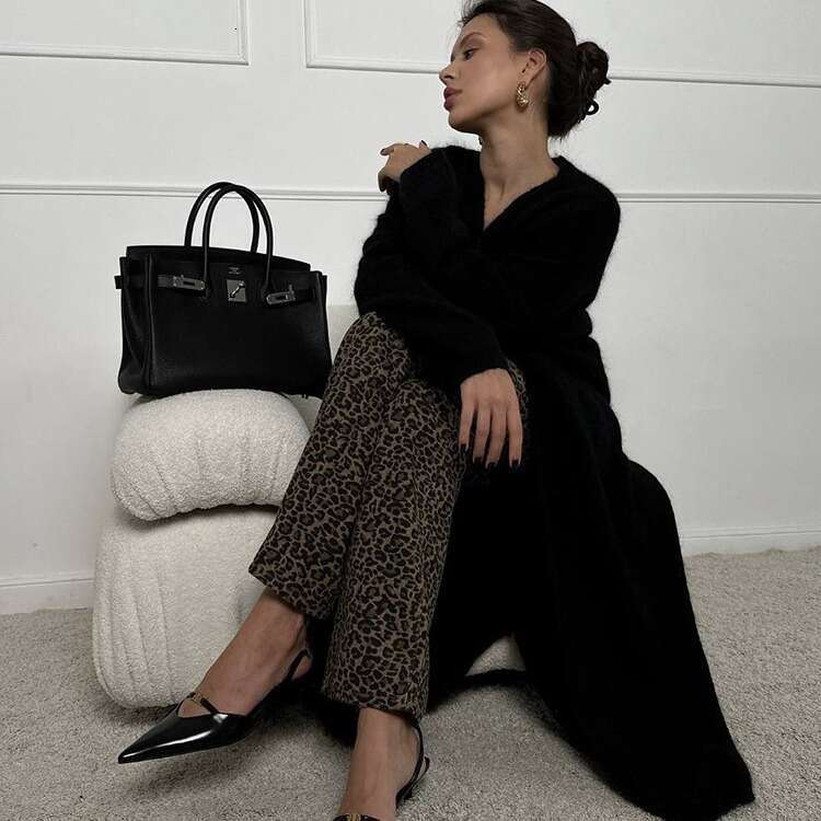 Spring And Autumn New Knitted Two-Piece Set Vest Long Sweater Cardigan Women's OL Suit B5