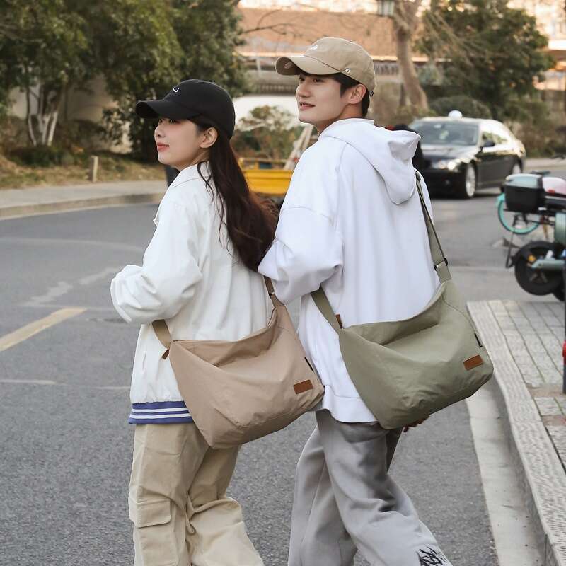 2024 Crossbody Ins Solid Color Simple Design Tote College Student Large Capacity Casual Class Shoulder Bag