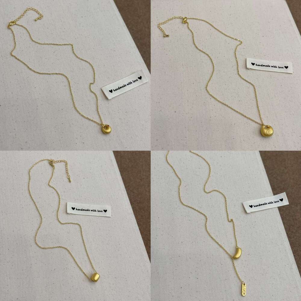 Acacia Bean Necklace Women, Collarbone Chain, Internet Celebrity Simple Elegant High-End Gold 2024 New Style, Cool and Versatile for Women 96c