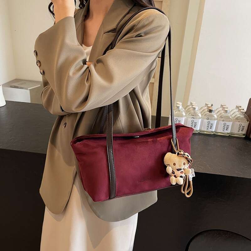 Unique Design Leopard Print Tote Casual Shoulder Underarm 2025 New Versatile Commuter Crossbody Bag