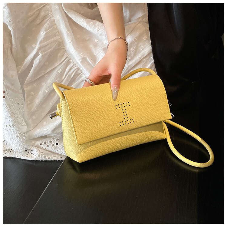 Niche Design Underarm 2025 New Trend Soft Leather Texture Handbag Shoulder Crossbody Bag for Women