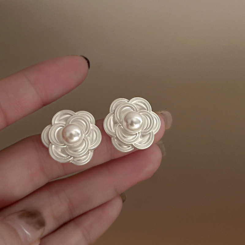 Sier Needle Multi-layer Camellia Pearl Fashion Versatile Earrings Niche Temperament Ear Jewelry Light High-end Feel