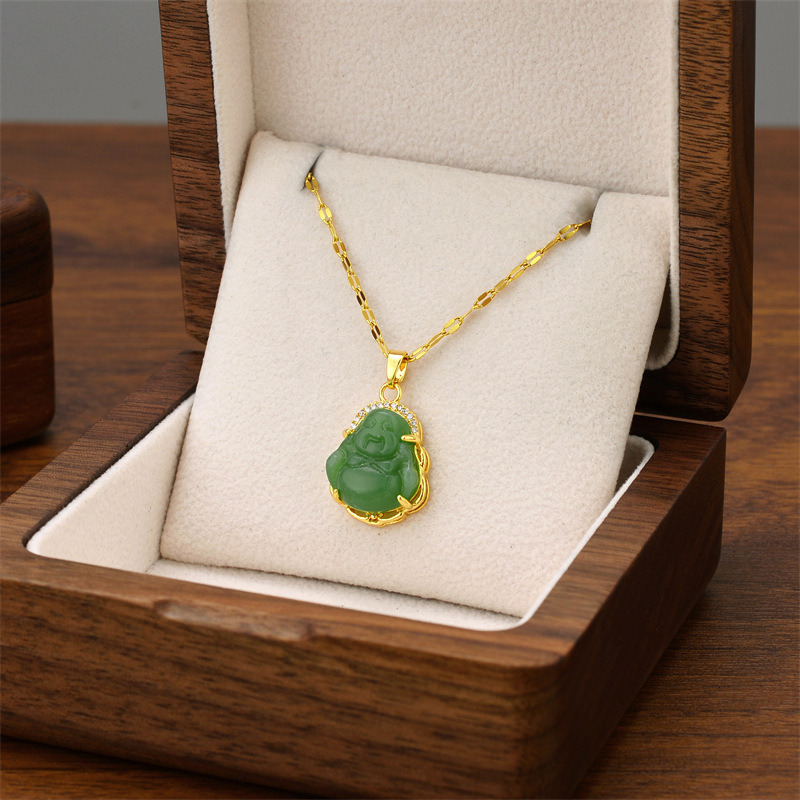 Beach Lady Pendant Titanium Steel Necklace For Women Designer Necklace Non-fading, Light Luxury Versati High-end Feel Luxurious Collarbone Chain Jewel