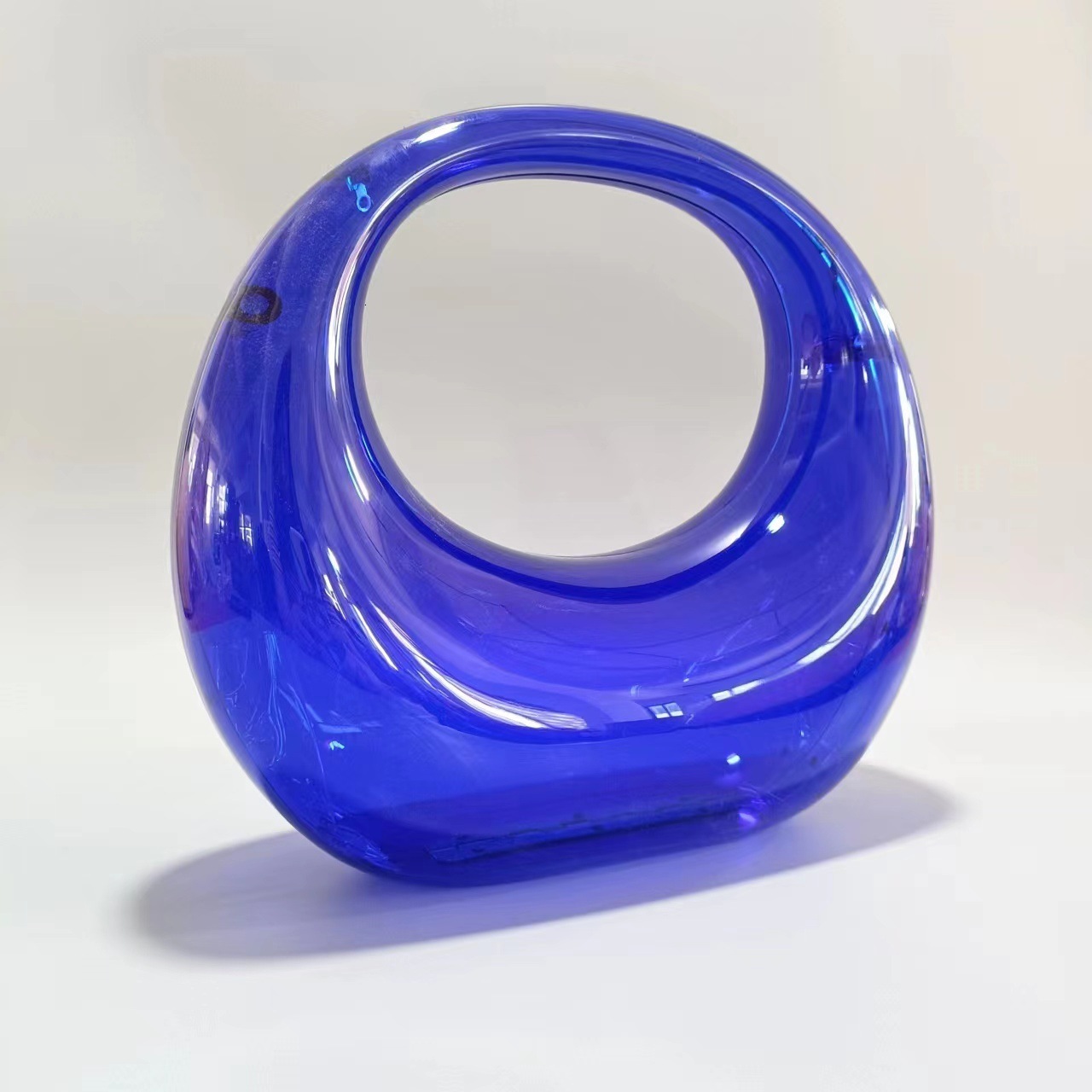 2025 Designer's New Acrylic Handbag Fashion Personalized Banquet Bag