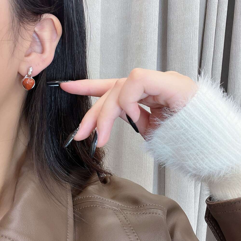 French Style Red Glaze Heart for Women Autumn Winter New Year High-end Earrings 0cc