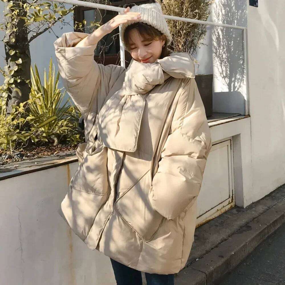 Designer Clothing 2025 Women White Duck Down Coat 2024 Winter New Fashion Female Scarf Oversize Jackets Round Neck Loose Thicken Parkas Warm Outwear