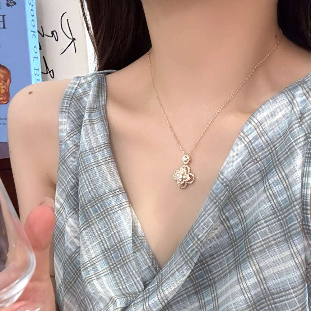 Light Versatile Mother-of-Pearl Fragmented Dia Pearl Four-Leaf Clover Flower Necklace Earrings Ring Forest Style Elegant Fashion Trendy Model 4b5