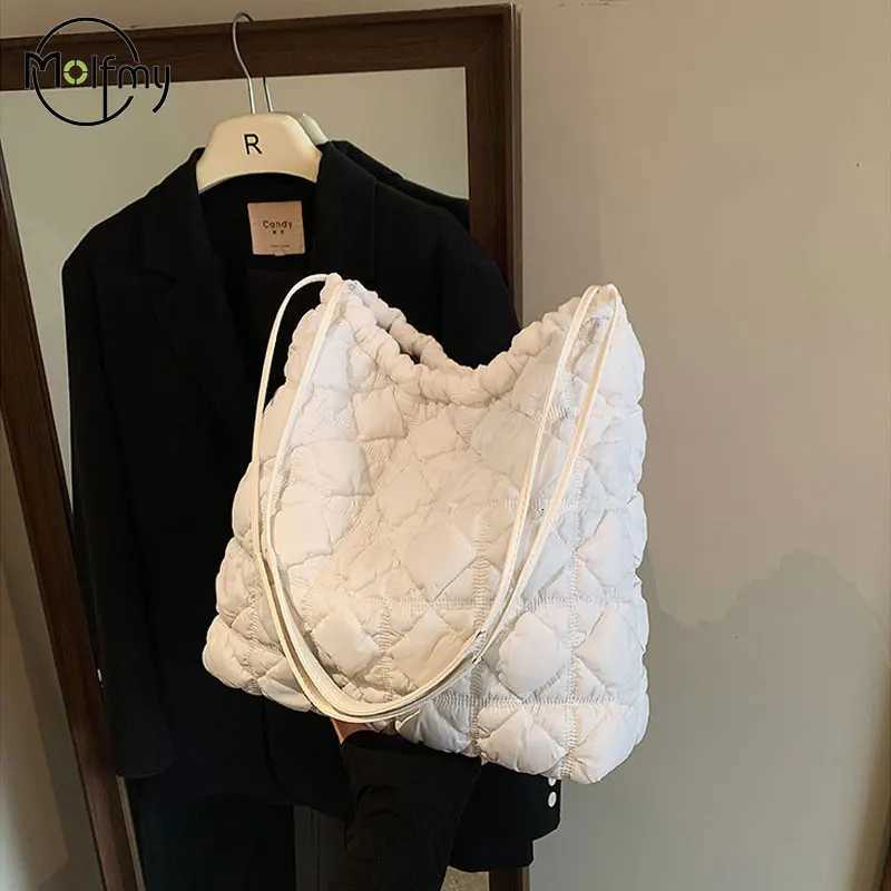 Clouds Pleat Big Bag Korean Gradient Fashion Womens Bag Quilted Padding Handbag Womens Nylon Plush Shoulder Bags Bolso Mujer Y250729