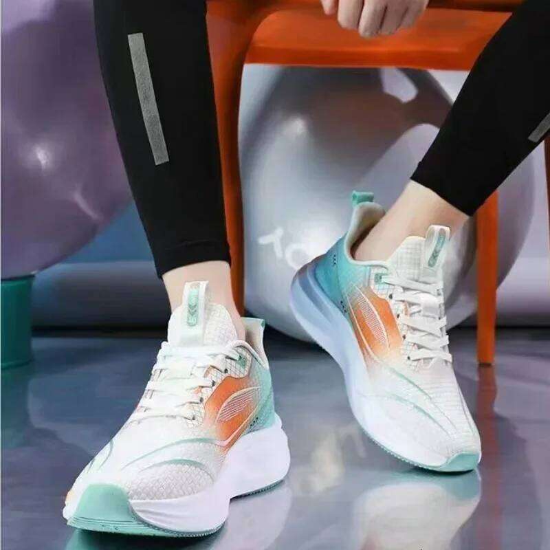 Men's Sneakers Breathable Casual Men Outdoor Mesh Running Lightweight Shock Absorption Soft Soled Shoes Tenis Hombre