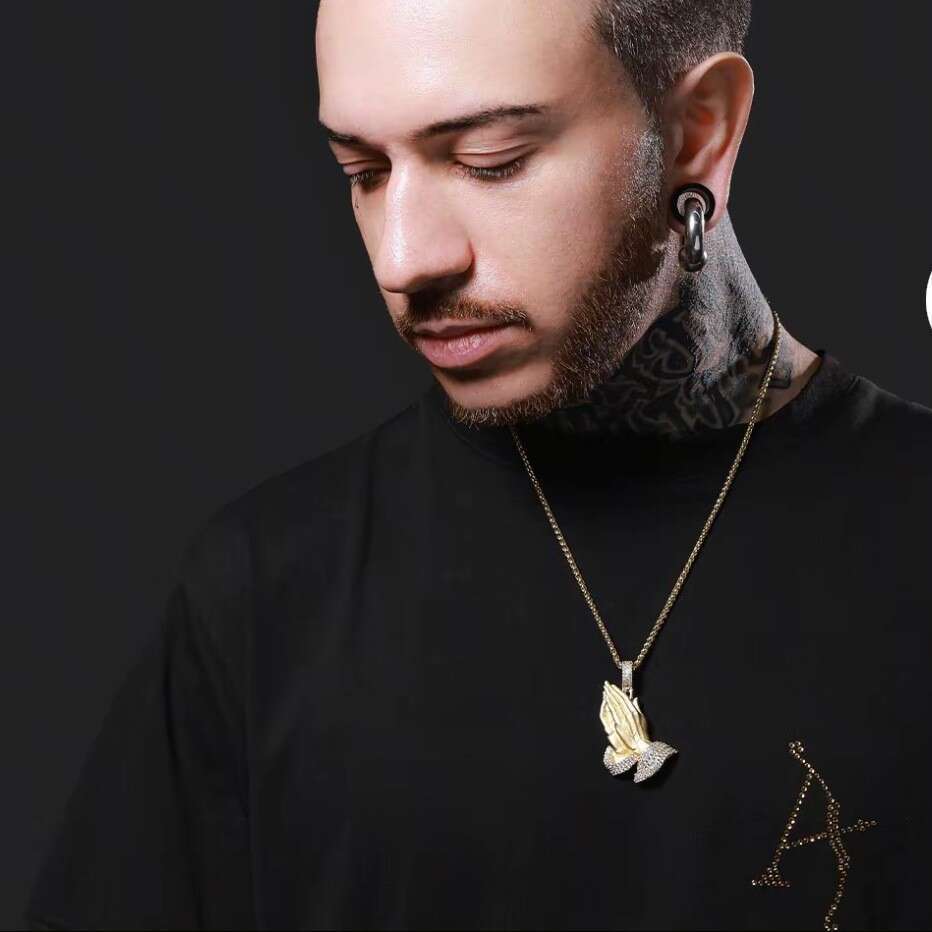 HIP HOP New Copper Inlaid Zircon Pendant Necklace Prayer Palm Trendy Jewelry