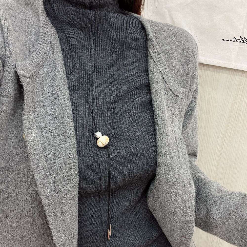 Niche Design Emotion Pendant for Women 24 New Style Tie Rope Long Sweater Chain Versatile Fashionable Simple Necklace 701