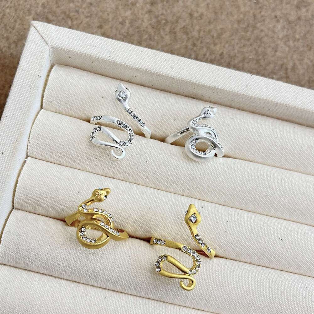 2024 New Brushed Wrapped Snake Minimalist Unique Personality Punk Vintage Niche Design Index Finger Ring 159