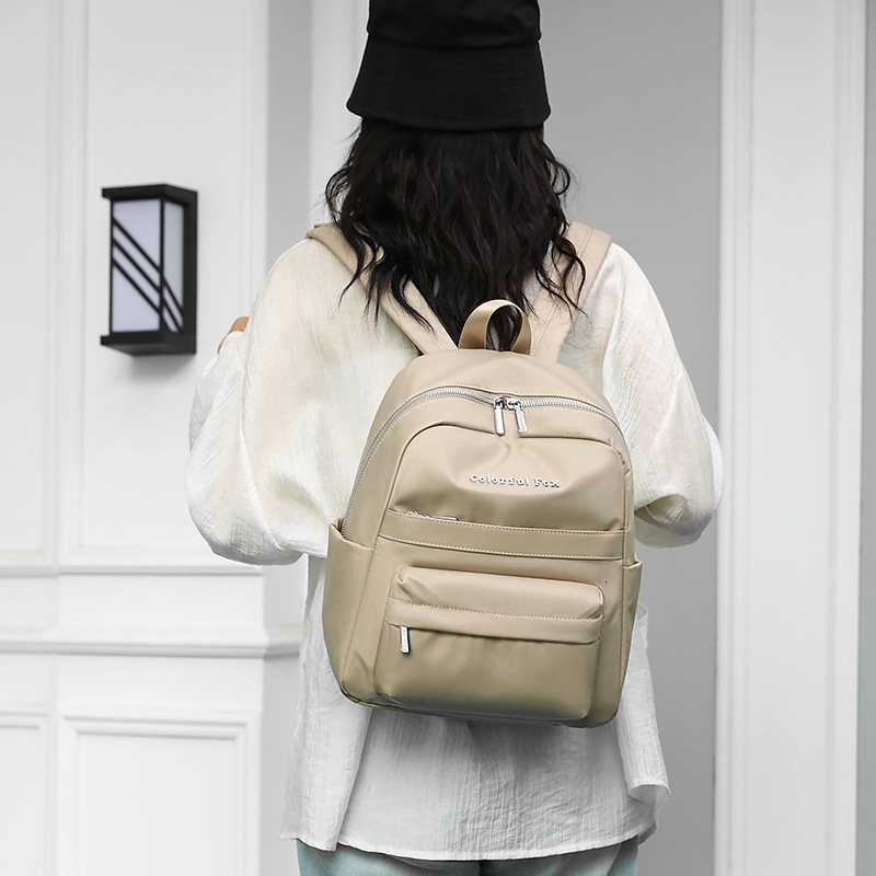 Colorful Fox New Large Capacity Women's Outdoor casual Backpack Lightweight Student Schoolbag ddmymoon