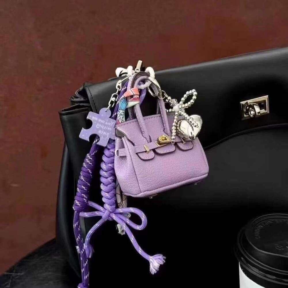 2024 New Minimalist REOO Versatile Bag Pendant Bia Matching Strap Fashionable Keychain