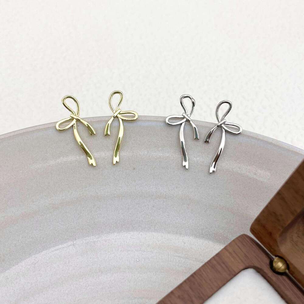 Sweet Gentle Exquisite Outfit Simple Design Bow Ribbon Earrings New Ear Accessories Tips d2c