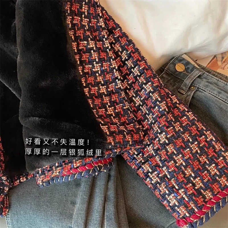 Small Fragrance Woven Tweed Coat For Women AutumnWinter Fashion Loose Everything Matching Plaid Velvet Lady Style Top 250730