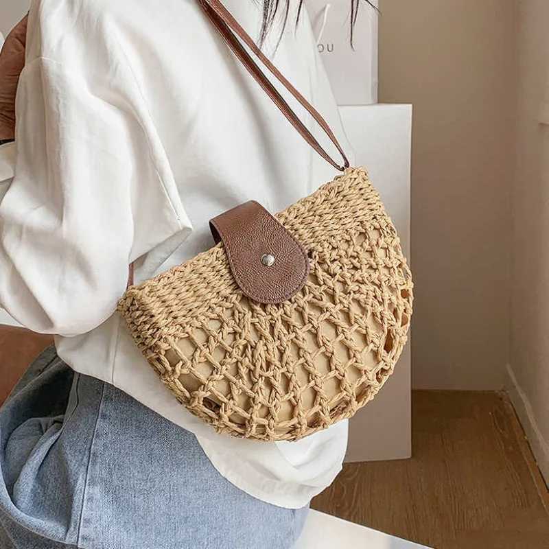 Casual Handwoven Shoulder Crossbody Bag Hollow Half Moon Beach Shoulder Bag for Mens Daily Use Work Travel Party Y250730