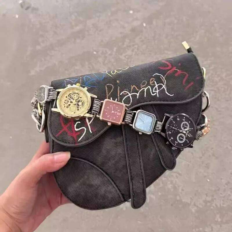 designer bag Designer Saddle Women 2025 New In Fashion Chic Metal Watch Strap Shoulder Bag Trend Graffiti Novelty Female Bags