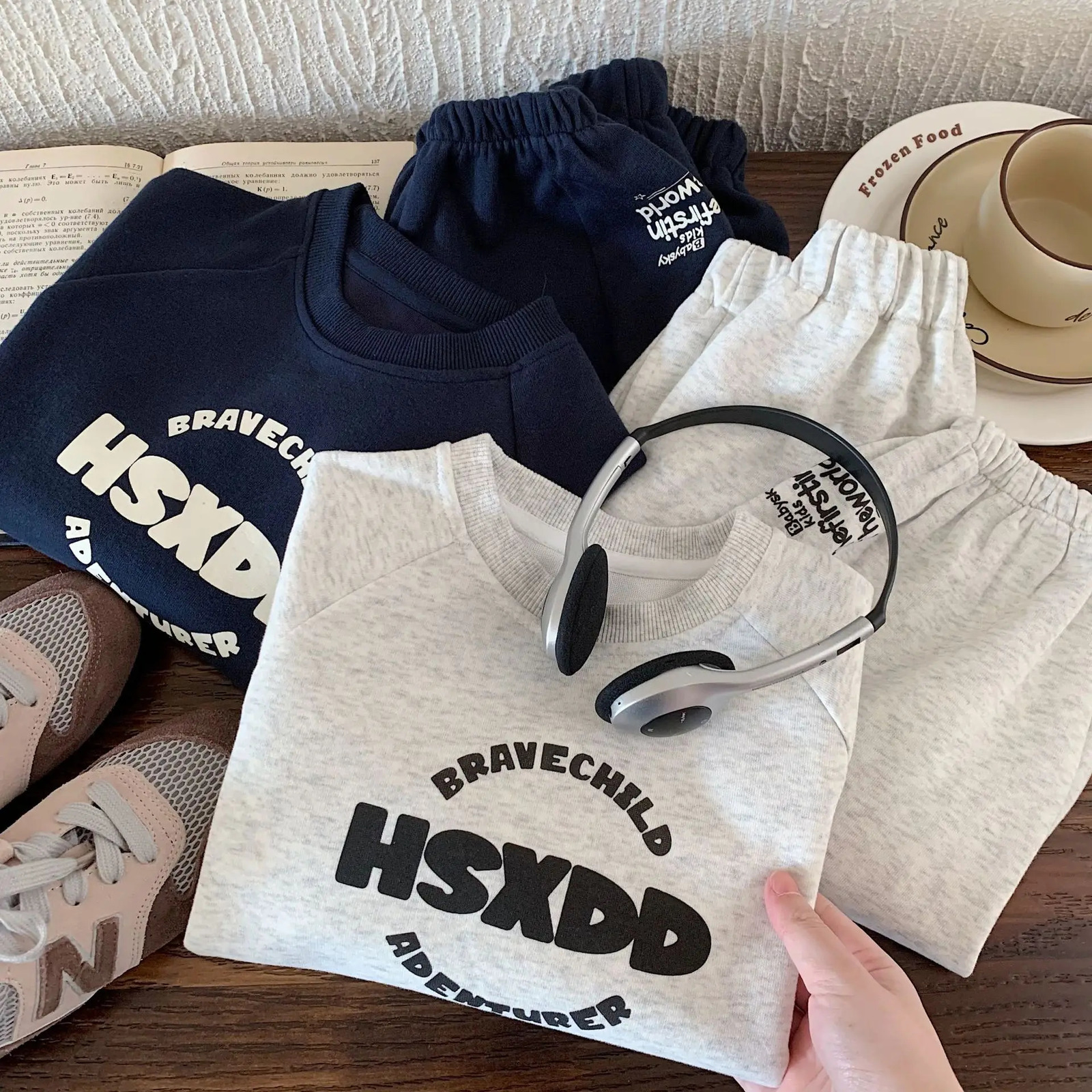 Autumn Baby Boy Sets Round Neck SweatshirtElastic Waist Sweatpant Toddler Boys Sport Sets Long Sleeves Loose Kids Baby Boy Sets 250729