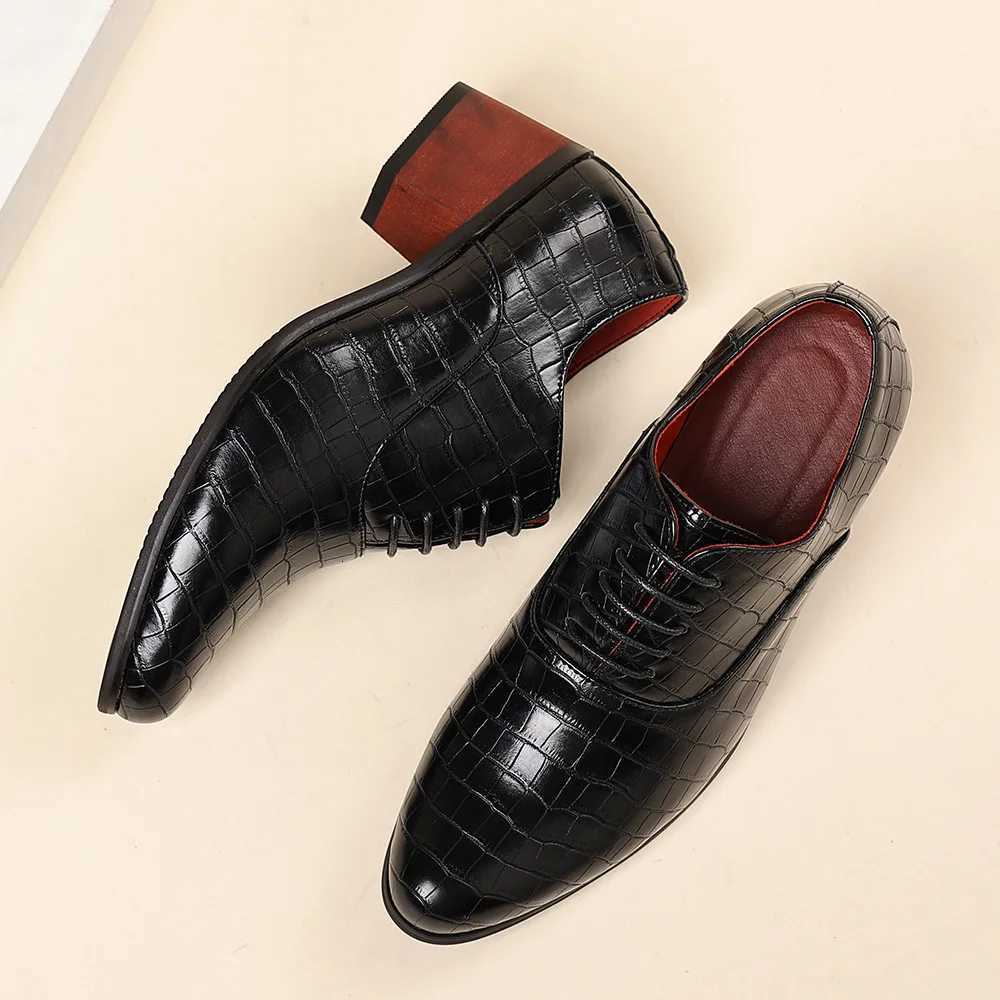 Luxury Red Mens Dress Shoes Elegant High-Heeled Leather Shoes For Men Pointed-Toe Comfortable Formal Shoes Mens Oxfords Shoes Y250731