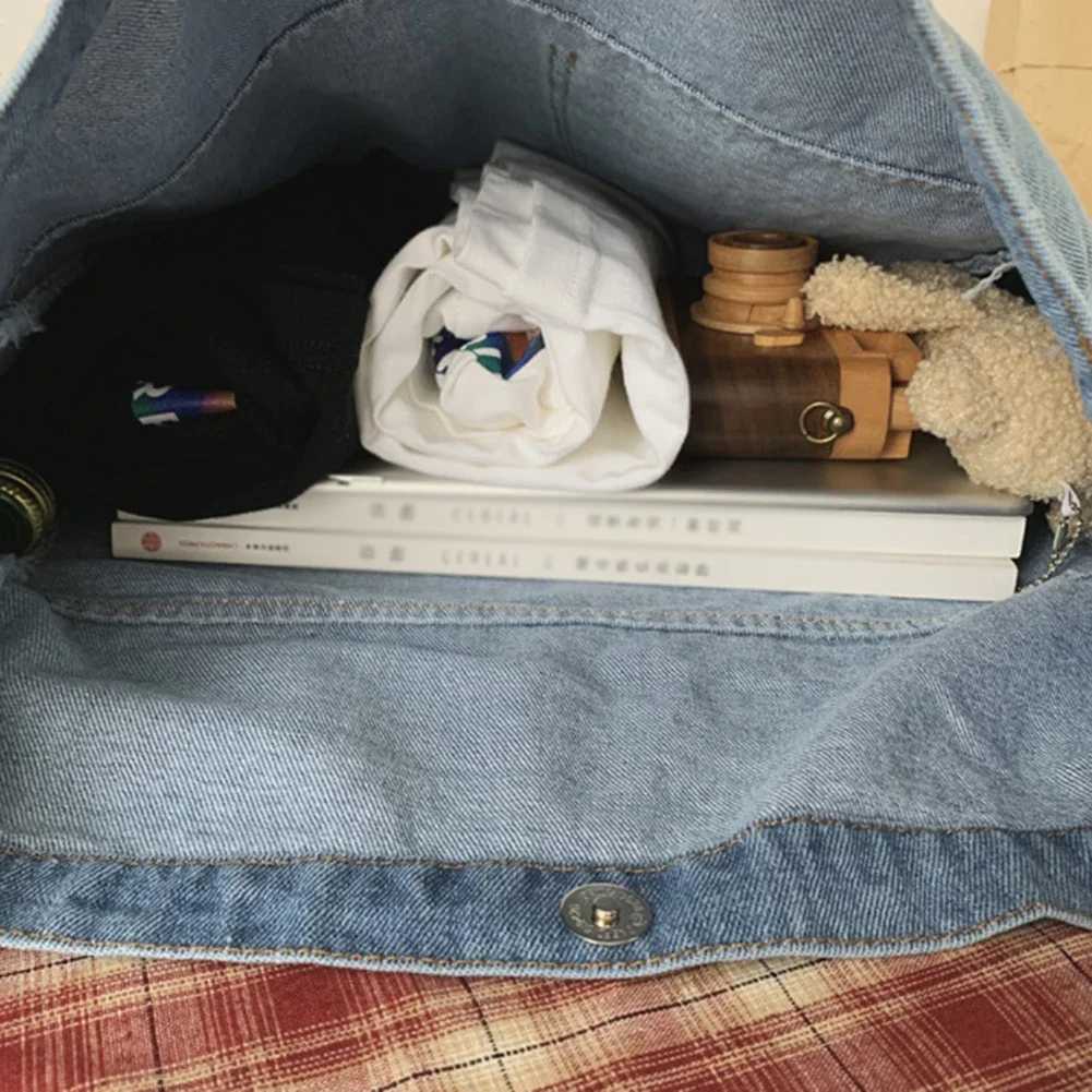Unisex Denim Tote Handbag Large Capacity Lightweight Handbag Versatile Jeans Top Handle Bag Casual Travel Shopping Bag Y250729