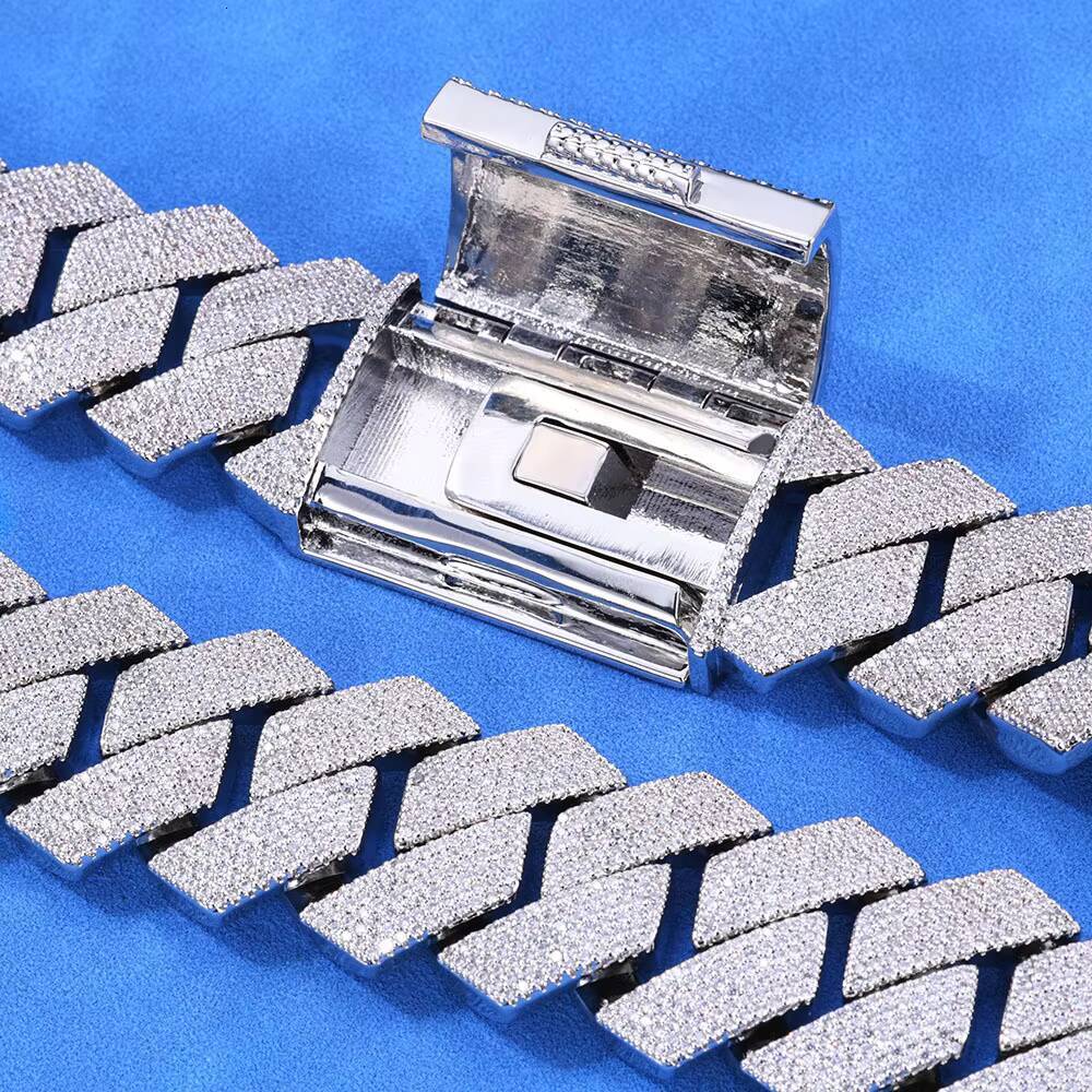Luxury Mens S925 Silver Moissanite Three-Row Diamond Bracelet 26mm Hip Hop Style Cuban Chain Fashion Chain Link Jewelry