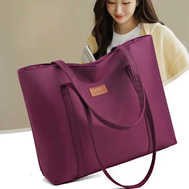 Large Capacity Canvas Tote Bag 2025 New Oxford Fashion Handbag New Womens Simple Shoulder Bag Designer Bags Fashion Eco Bag G250729