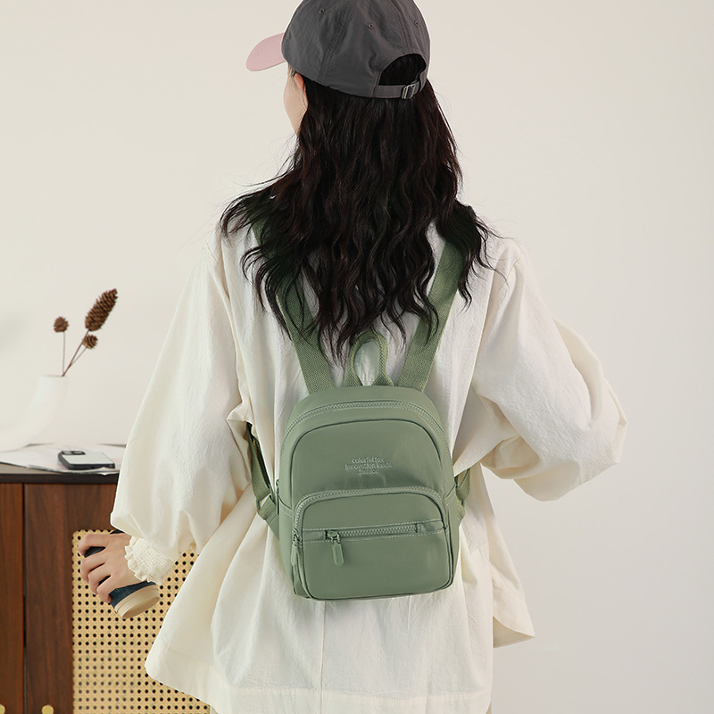 Colorful Fox Oxford Cloth for Women 2025 New Large Capacity Lightweight Fashion Travel Student Backpack ddmymoon