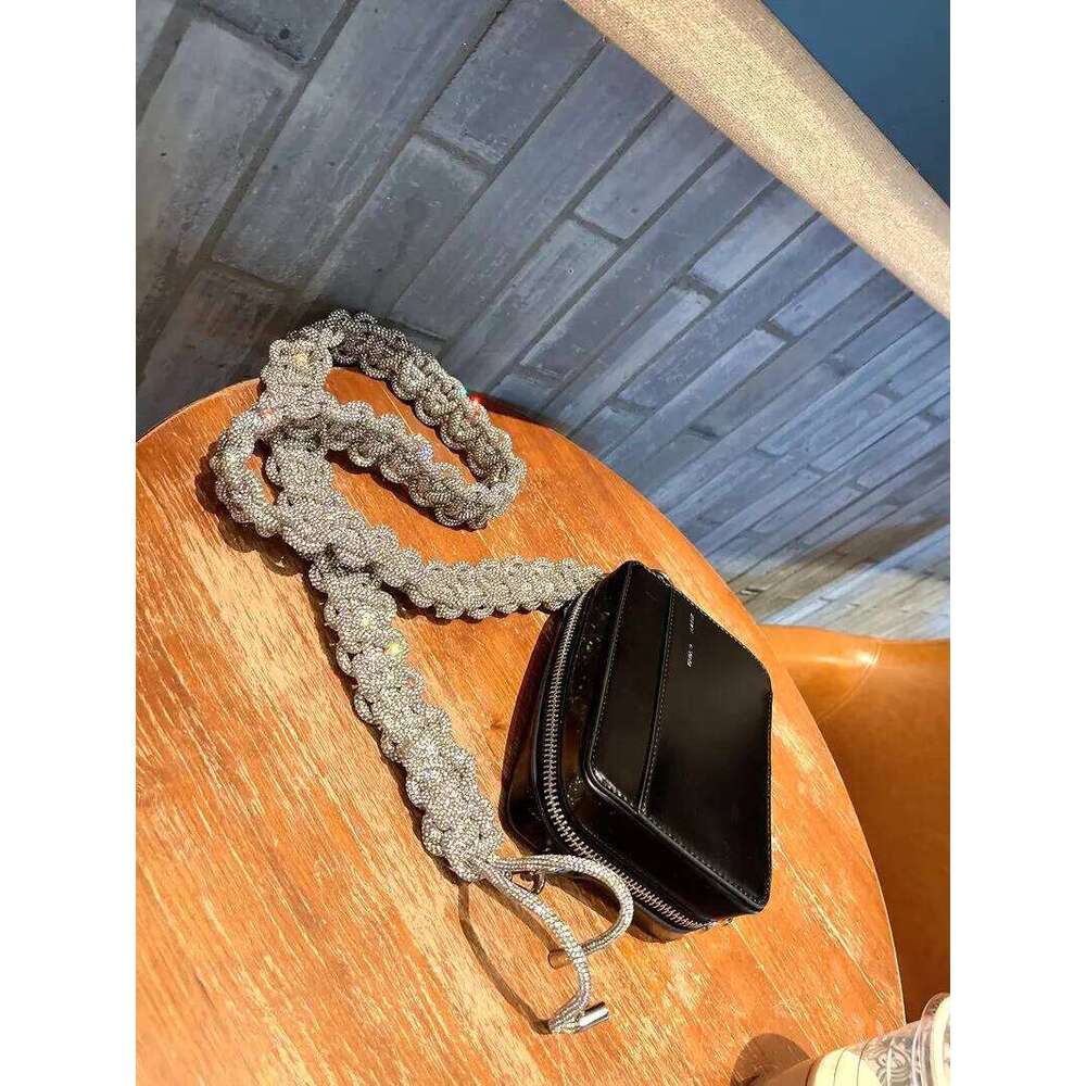 Luxury Designer Rhinestone Dia Bling Braided Shoulder Strap Square Ladies Evening Clutch Messenger Bag Niche
