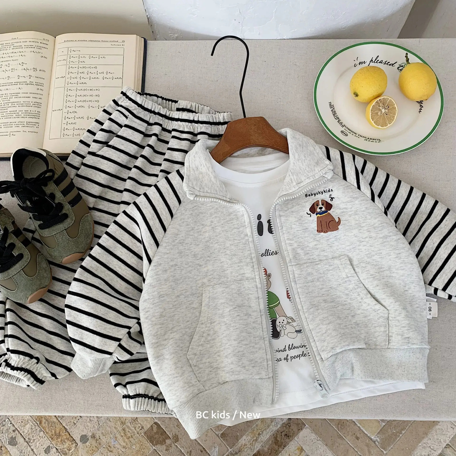 Kids Baby Boys Autumn Sets Cartoon Dog Printed CoatStriped Elastic Waist Pant 1-8Y Boys Sets Long Sleeves Baby Boys Sport Sets 250729