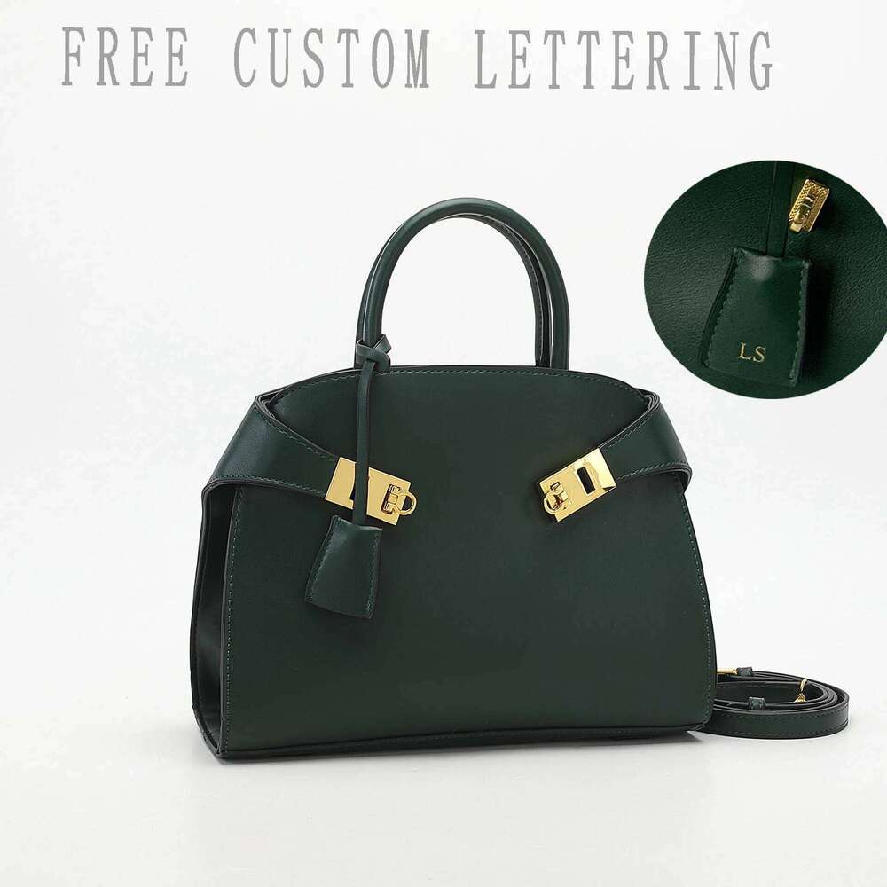 Double lock shell 2025 new niche design PU one-shoulder crossbody custom lettering fashion vintage women's hand tote bag