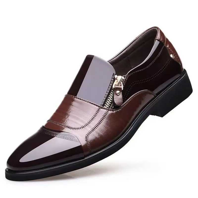New Autumn Mens Leather Shoes Sharp Pointed Outdoor Anti-Slip Flat Fion Business Zipper Footwear Casual Comfortable M Shoes Y250730