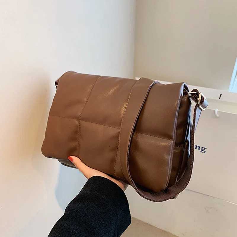 New Arrival Space Cott Shoulder Bags For Women Luxury Quilted Down Pu Leather Crossbody Bag Messenger Handbag Totes Purse Y250730