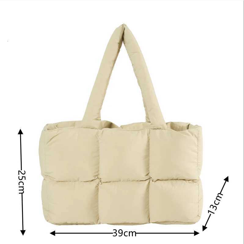 2024 Quilted Puffy Shoulder Bags Designer Space Cotton Tote Bags Large Capacity Winter Handbags Shopping Tote Bags Y250730
