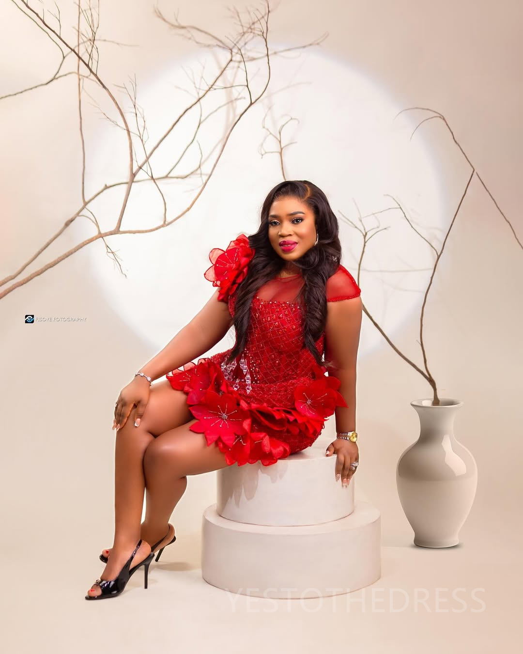 2025 Plus Size Red Cocktail Dress For Women Sheer Neck Short Sleeves Flora Appliqued Beaded Lace Homecoming Dress Short Mini Gown For African Black Gi