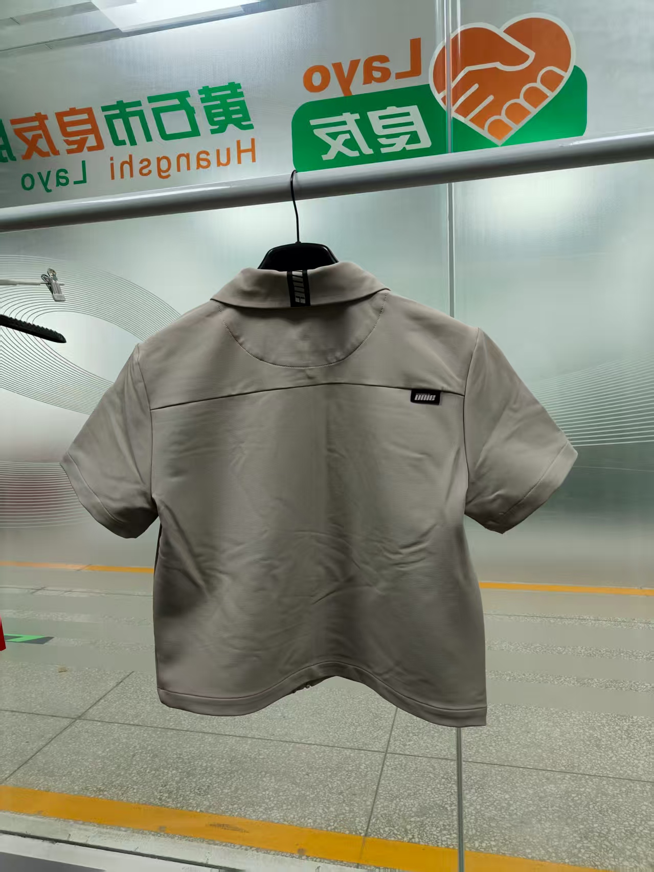 Khaki Workwear Zip-up T-shirt Men's Lapel Collar T-shirt Top Loose Fit T-shirt with Pockets