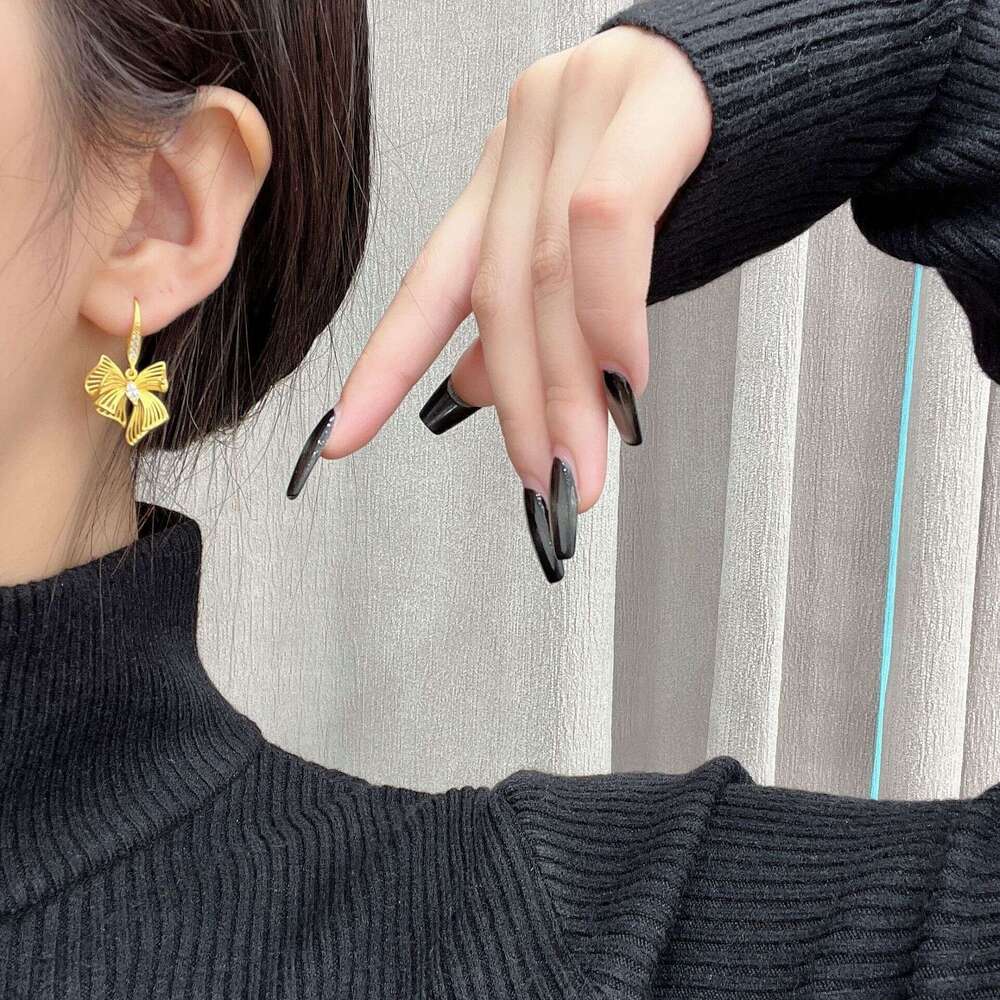 Hollow Bowknot Earrings for Women, High-end Unique Earrings, 2024 New Niche Design Fashion Ear Jewelry a82