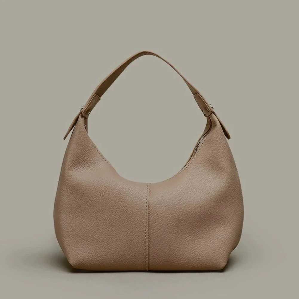 2020 Vintage Underarm Bag PU Leather Soft Hobo Shoulder Bags New Solid Color Casual Armpit Handbag Girls Outdoor Daily Tote Bag Y250730