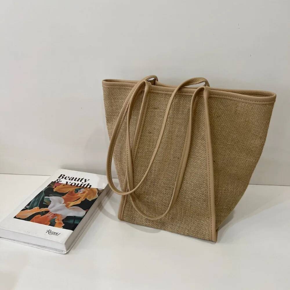 All-Match Exposure Large Capacity Bucket Bags Female Vintage Soft Commuter Women Totes Korea Simple Minority Shoulder