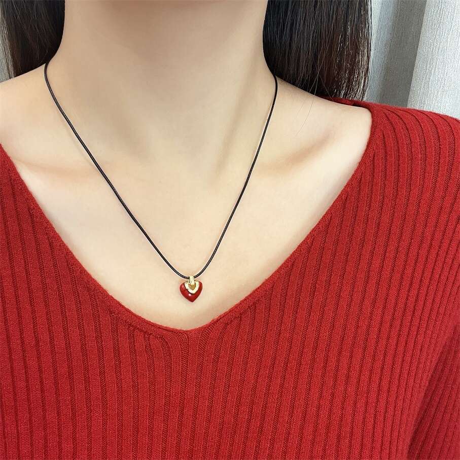 Autumn Winter Tiger Eye Stone Leather Cord Pull Necklace for Women, Melad Yadan Style Long Sweater Chain, Simple Fashion Clavicle Chain 383