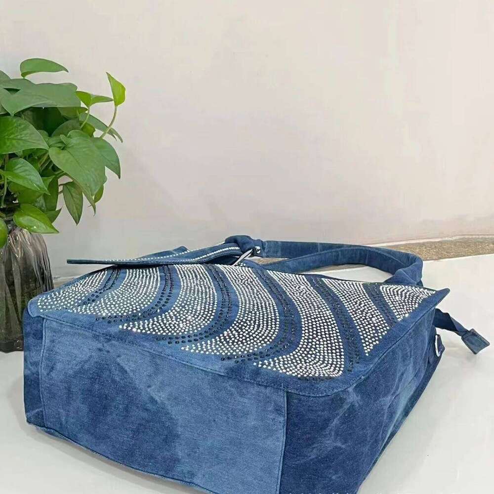 New Vintage Denim Jeans for Women Handbags Zipper Shine Rivets S Rhinestone Purse Woman Totes Female Shoulder Bag