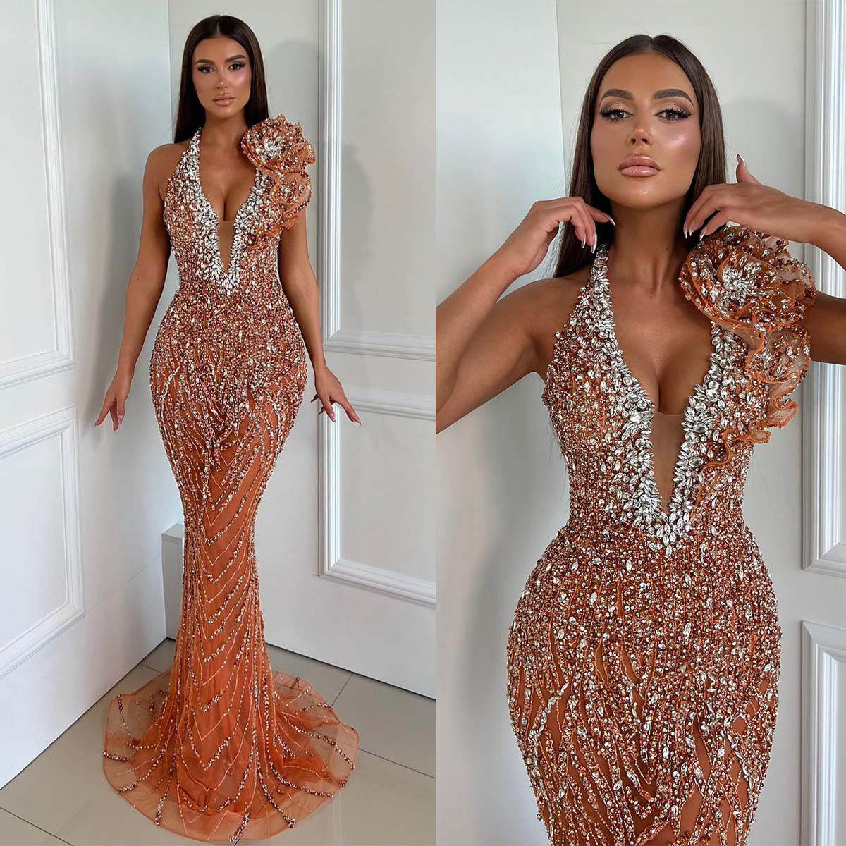 Sparkly Mermaid Evening Dresses Sleeveless Halter Neck Crystal Beaded Prom Dresses Floor Length Special Occasion Dresses