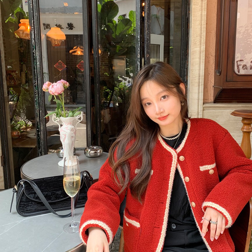 Free shipping designer coat for women Minimalist casual comfortable warm and stylish jacket with a hanging feel