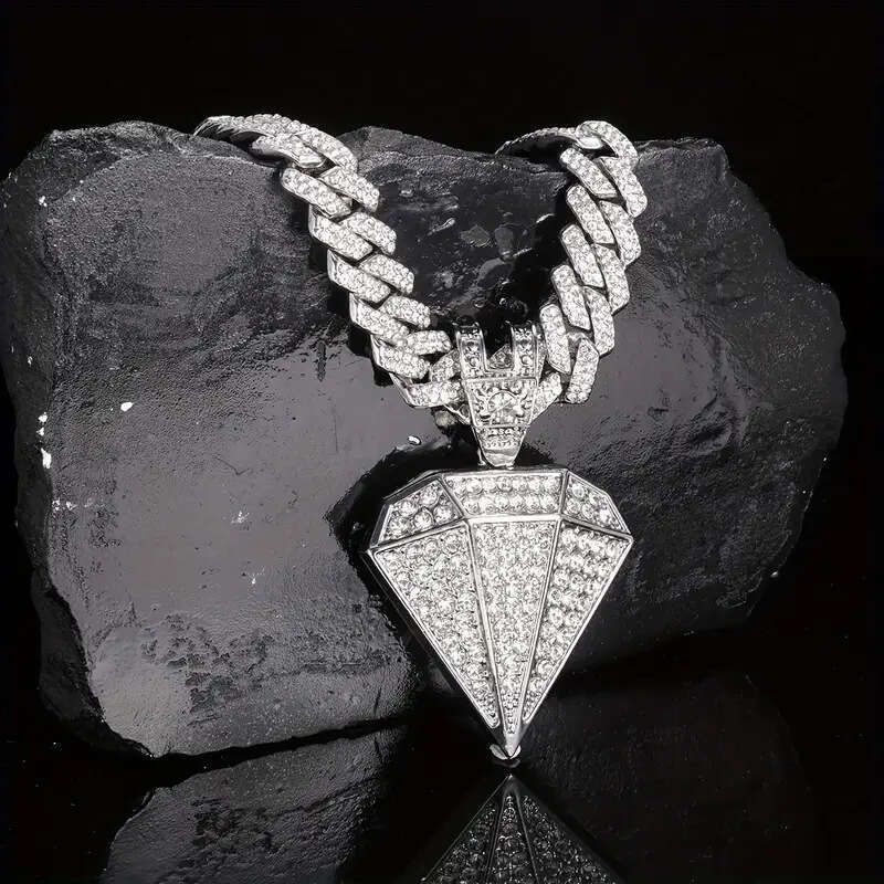 Cuban Necklace for Men and Women Cool Hip Hop Rapper Jewelry Personality Trendy Male Ins Style Full Dia Pendant