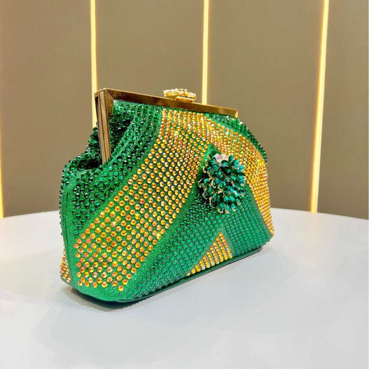 New Womens Bag Luxury Handbag Shoulder Bag High end Evening Bag Diamond encrusted Clutch Bag