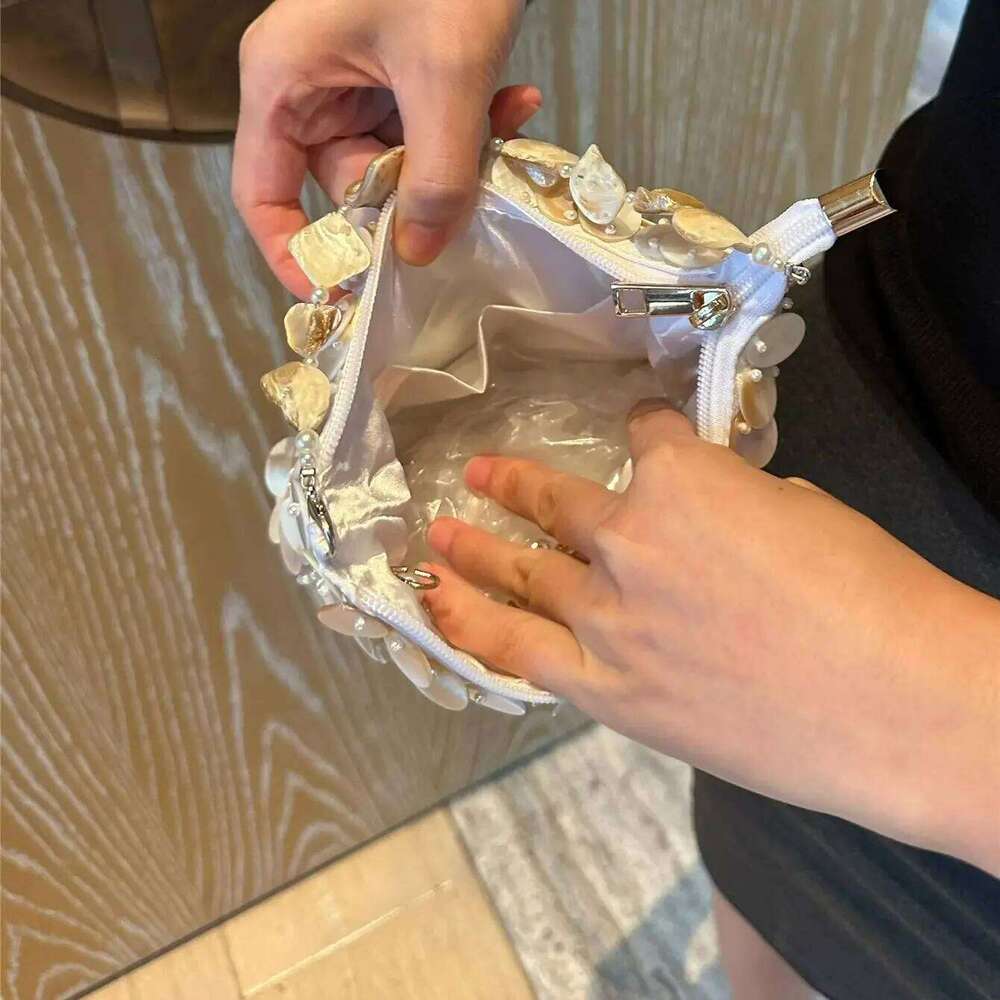 Sequin Internal Chain Shell Handmade Purse Tote Handbag Hobo Evening New Designer Woven Shoulder Bag for Women