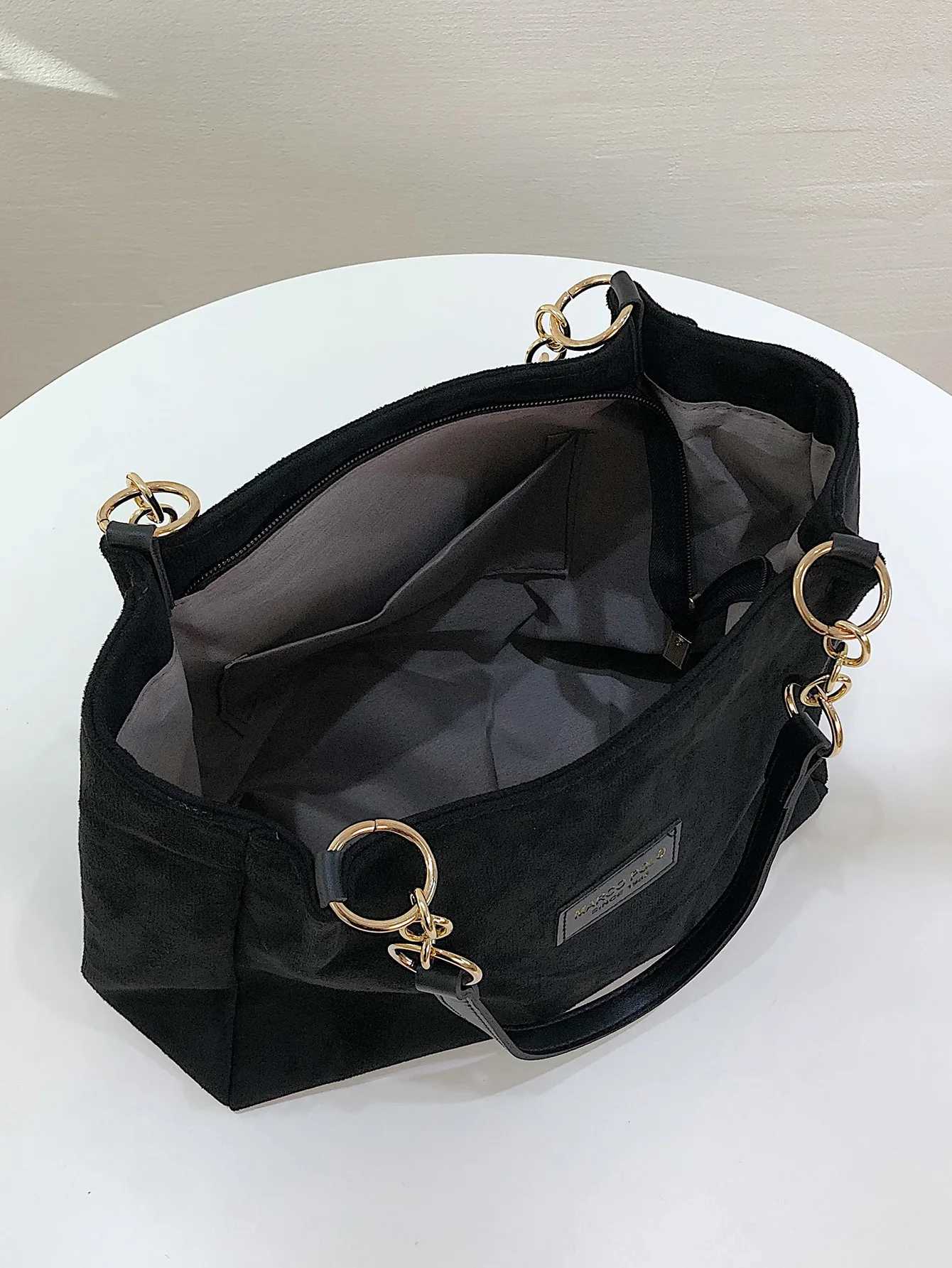 Stylish Suede Shoulder Bag Letterstick Details Chain Trim Tote Handbag Lady High Volume Tote Bag G250729